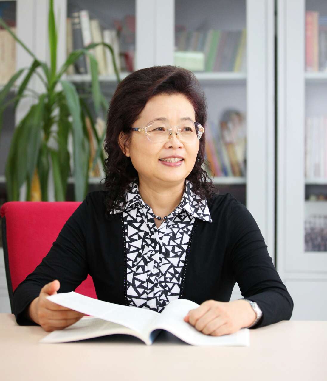 中国式现代化的内涵和实现目标